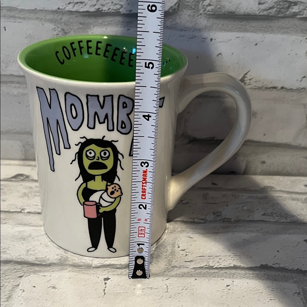 Mombie Mug with Green Interior never sleeps baby coffee tea matcha 14 oz - Picture 3 of 8
